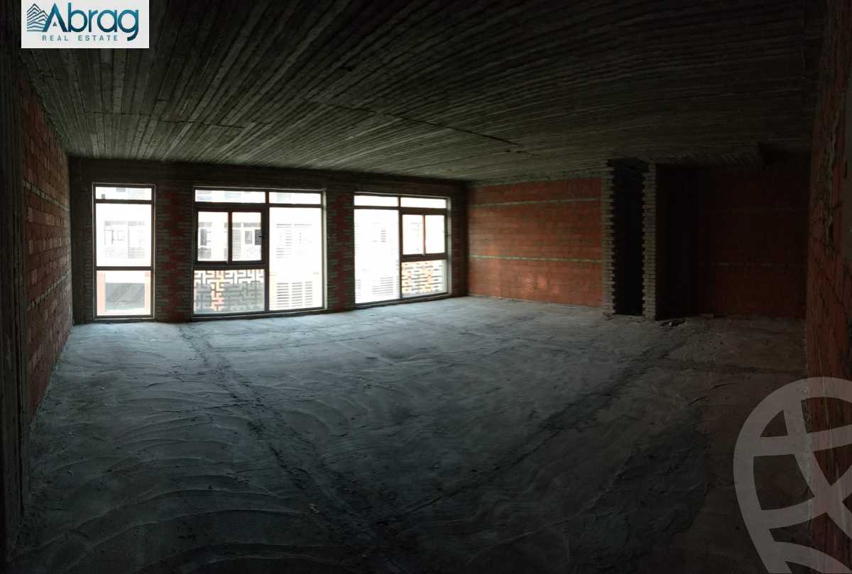 https://aqarmap.com.eg/en/listing/5308654-for-rent-cairo-el-sheikh-zayed-city-compounds-the-courtyard-mall-dorra
