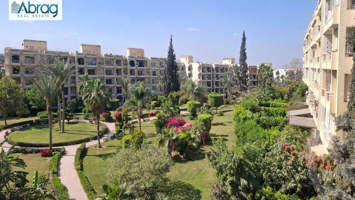 https://aqarmap.com.eg/ar/listing/5966309-for-sale-cairo-el-sheikh-zayed-city-compounds-zayed-2000