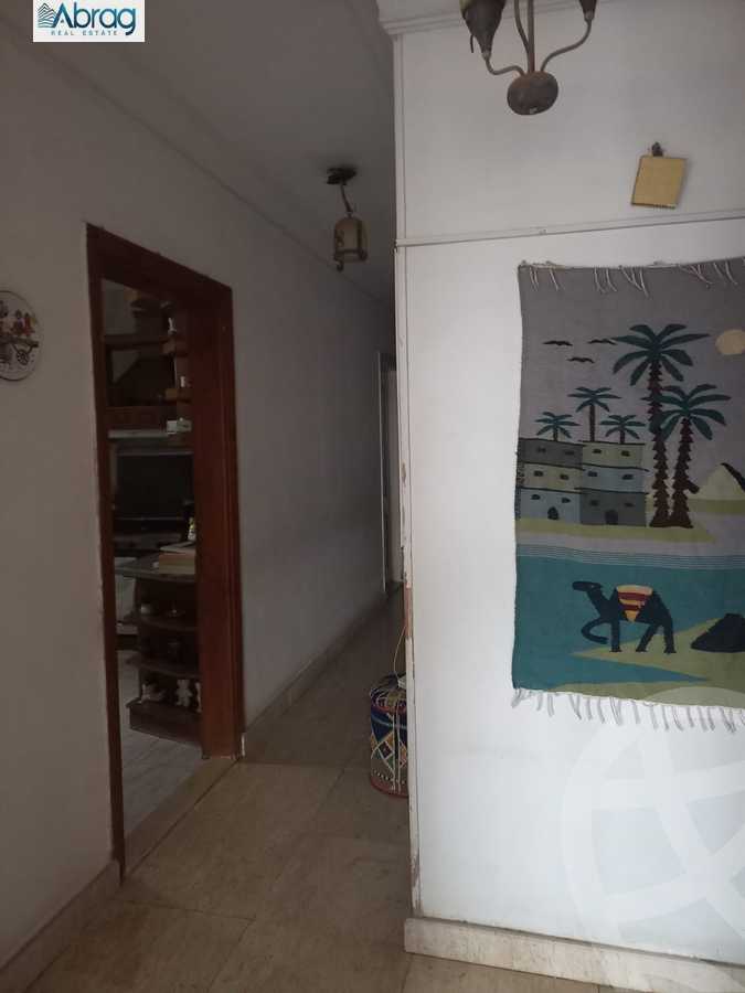 https://aqarmap.com.eg/ar/listing/5966412-for-sale-cairo-el-sheikh-zayed-city-compounds-zayed-2000