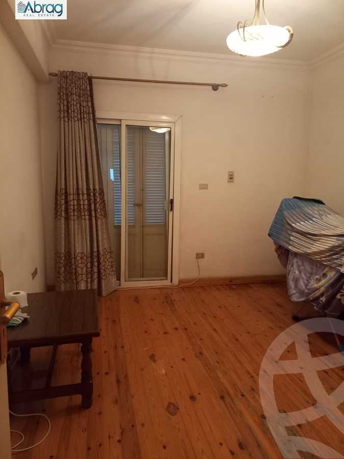 https://aqarmap.com.eg/ar/listing/5966412-for-sale-cairo-el-sheikh-zayed-city-compounds-zayed-2000
