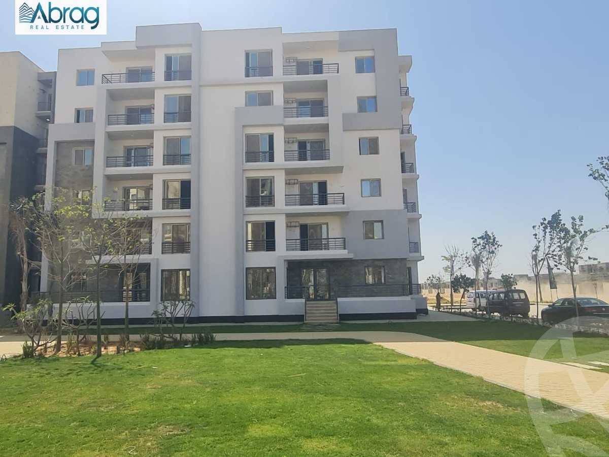 https://aqarmap.com.eg/en/listing/6014810-for-sale-cairo-el-sheikh-zayed-city-lshykh-zyd-ljdyd-west-view-residence-hdp