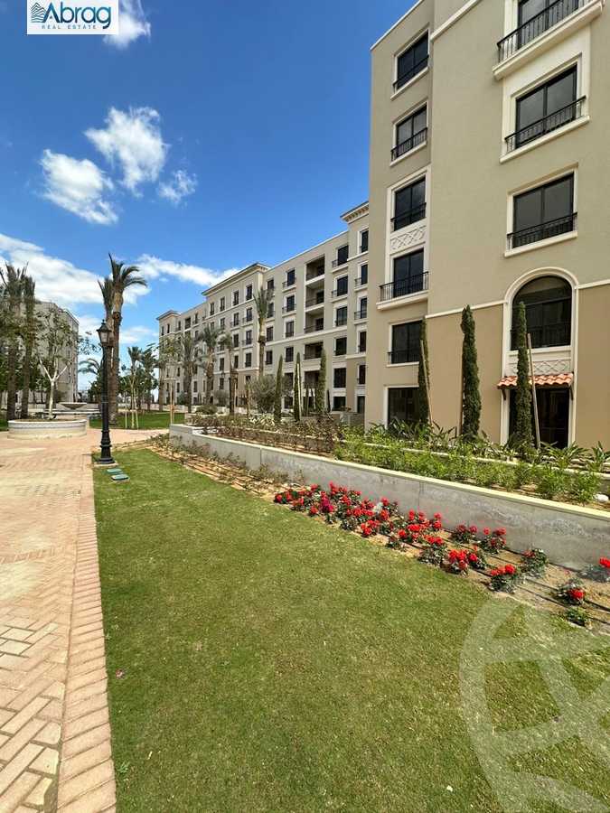 https://aqarmap.com.eg/ar/listing/6473160-for-sale-cairo-el-sheikh-zayed-city-compounds-kmbwnd-fyldj-wyst-dr-llttwyr