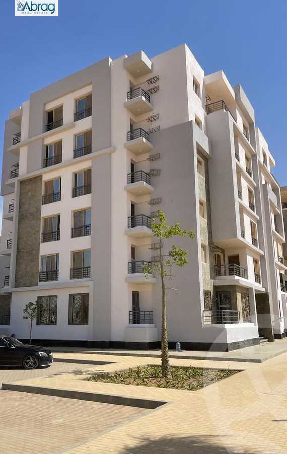 https://aqarmap.com.eg/ar/listing/6605320-for-sale-cairo-el-sheikh-zayed-city-lshykh-zyd-ljdyd-west-view-residence-hdp