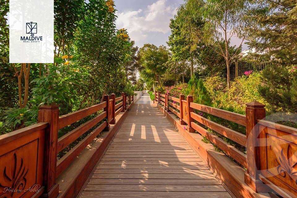 https://aqarmap.com.eg/ar/listing/3648178-for-sale-cairo-new-cairo-compounds-mountain-view-1