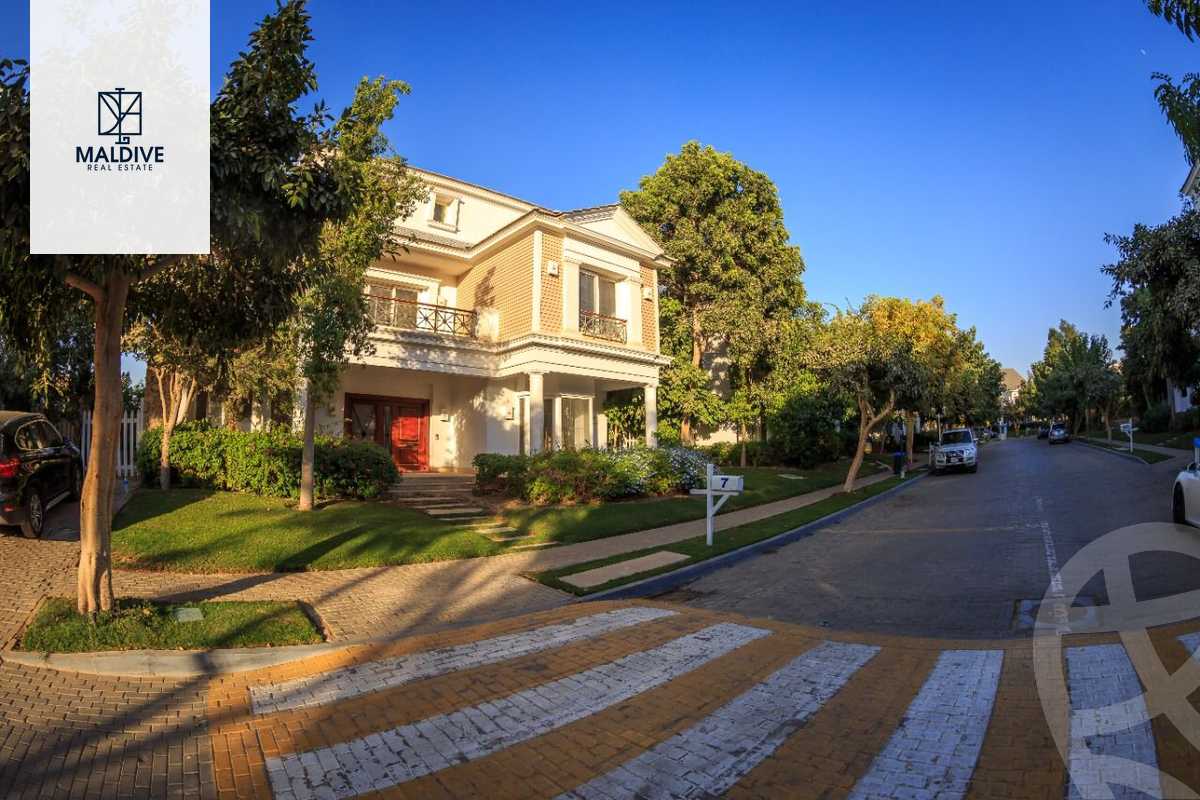 https://aqarmap.com.eg/ar/listing/3648178-for-sale-cairo-new-cairo-compounds-mountain-view-1