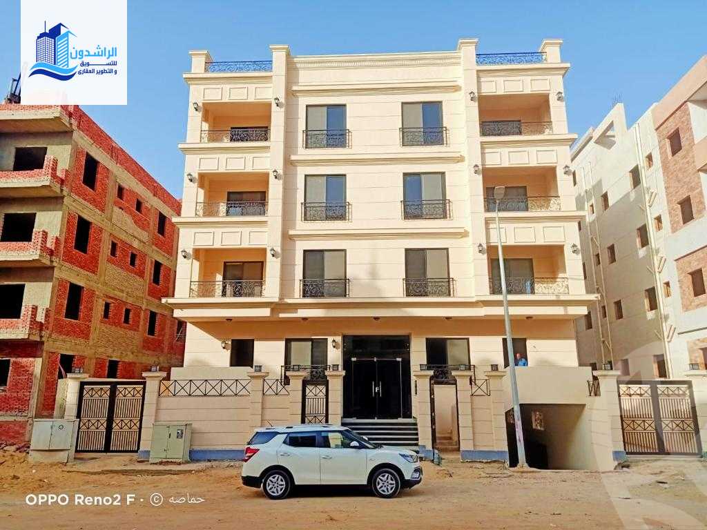 https://aqarmap.com.eg/en/listing/3703767-for-sale-cairo-el-sheikh-zayed-city-bait-el-watan