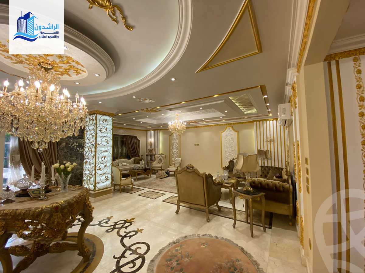 https://aqarmap.com.eg/ar/listing/3805799-for-sale-cairo-new-cairo-first-settlement-mhwr-mstfy-kml