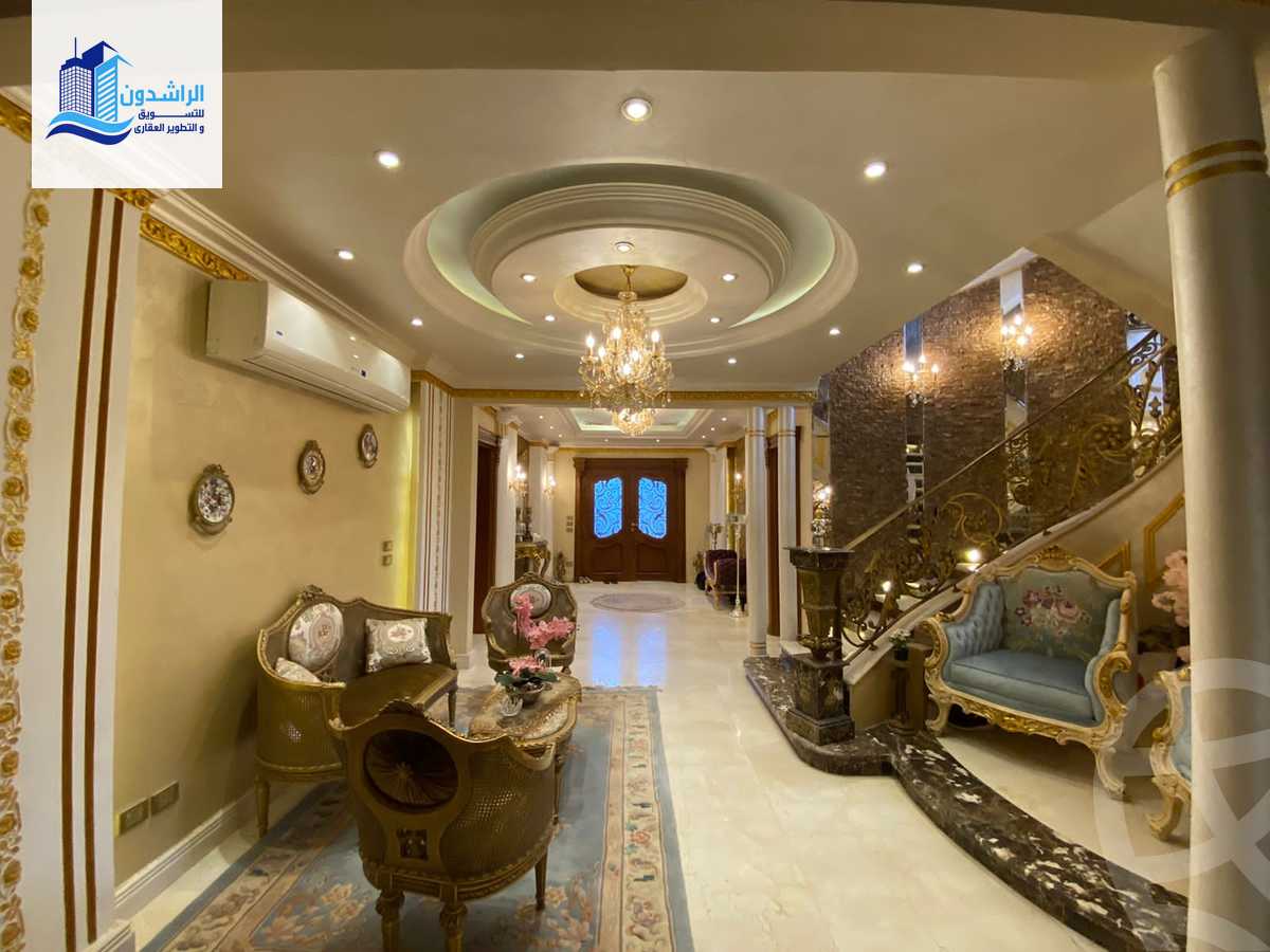 https://aqarmap.com.eg/ar/listing/3805799-for-sale-cairo-new-cairo-first-settlement-mhwr-mstfy-kml