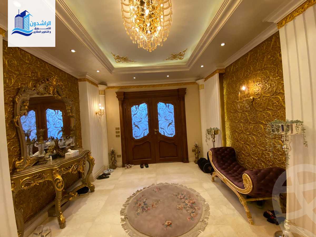 https://aqarmap.com.eg/ar/listing/3805799-for-sale-cairo-new-cairo-first-settlement-mhwr-mstfy-kml