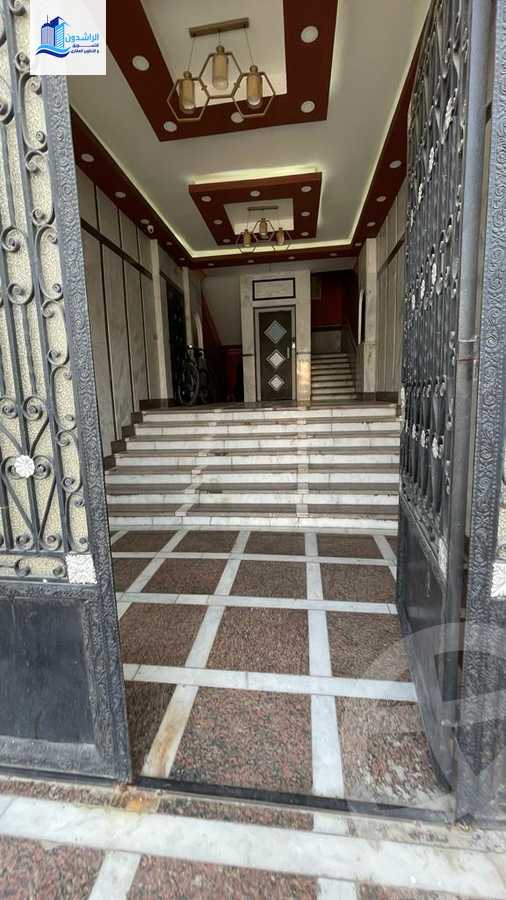https://aqarmap.com.eg/ar/listing/3883319-for-sale-cairo-6th-of-october-el-ahyaa-neighborhood-3rd-street-7