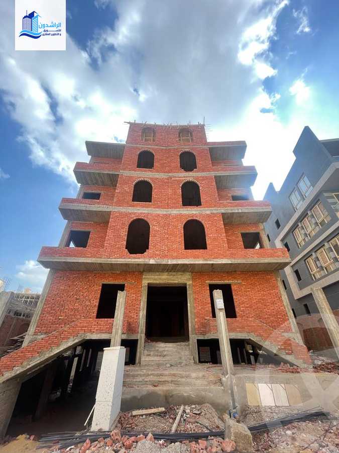 https://aqarmap.com.eg/ar/listing/3883782-for-sale-cairo-el-sheikh-zayed-city-bait-el-watan
