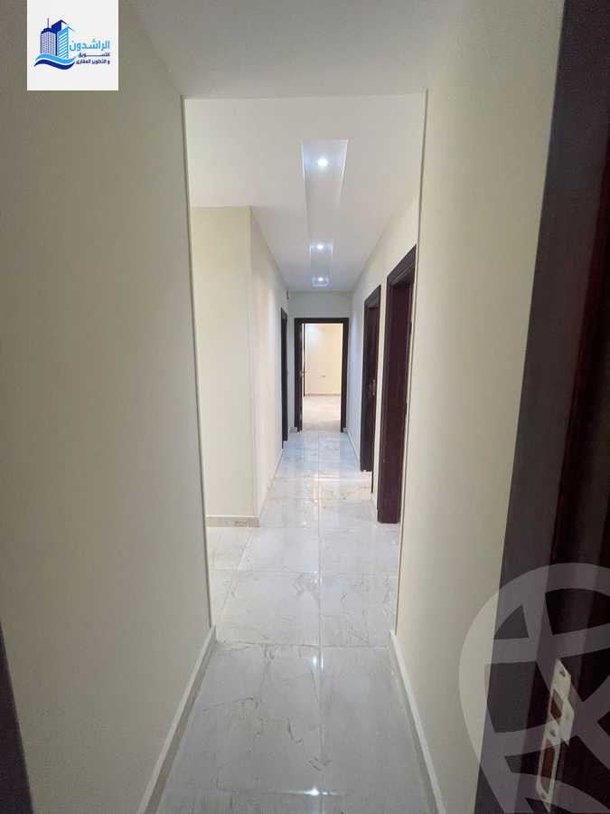 https://aqarmap.com.eg/ar/listing/4110373-for-sale-cairo-el-sheikh-zayed-city-bait-el-watan