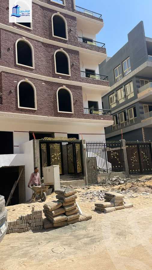 https://aqarmap.com.eg/en/listing/4196176-for-sale-cairo-el-sheikh-zayed-city-bait-el-watan