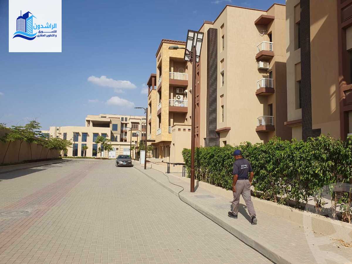 https://aqarmap.com.eg/en/listing/4224159-for-sale-cairo-6th-of-october-mhwr-lbwlyfrd