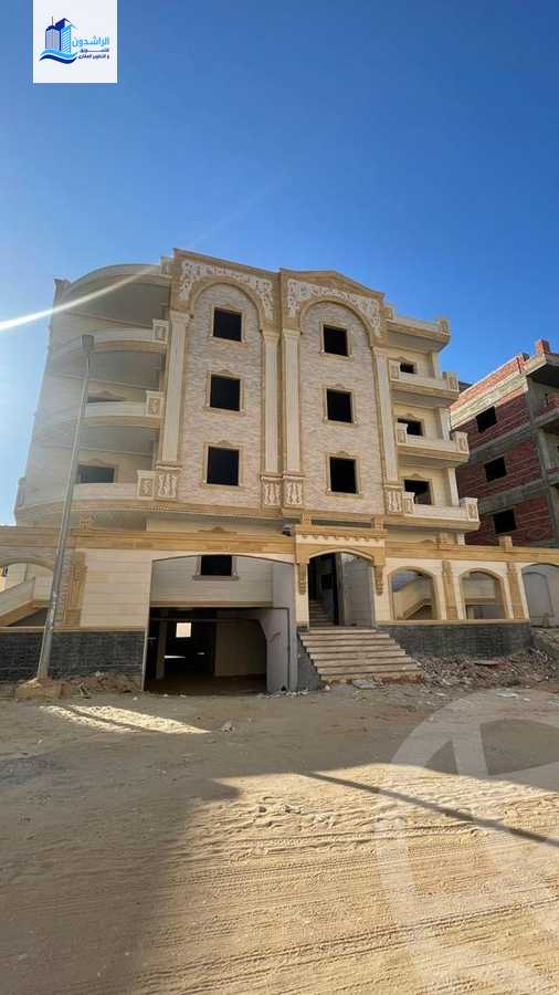 https://aqarmap.com.eg/ar/listing/4340811-for-sale-cairo-el-sheikh-zayed-city-bait-el-watan