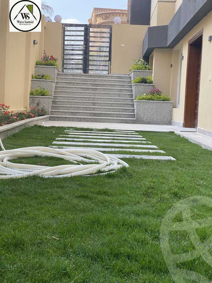 https://aqarmap.com.eg/ar/listing/4066546-for-sale-cairo-6th-of-october-garb-someed-neighborhood-13th-el-kamillia-st