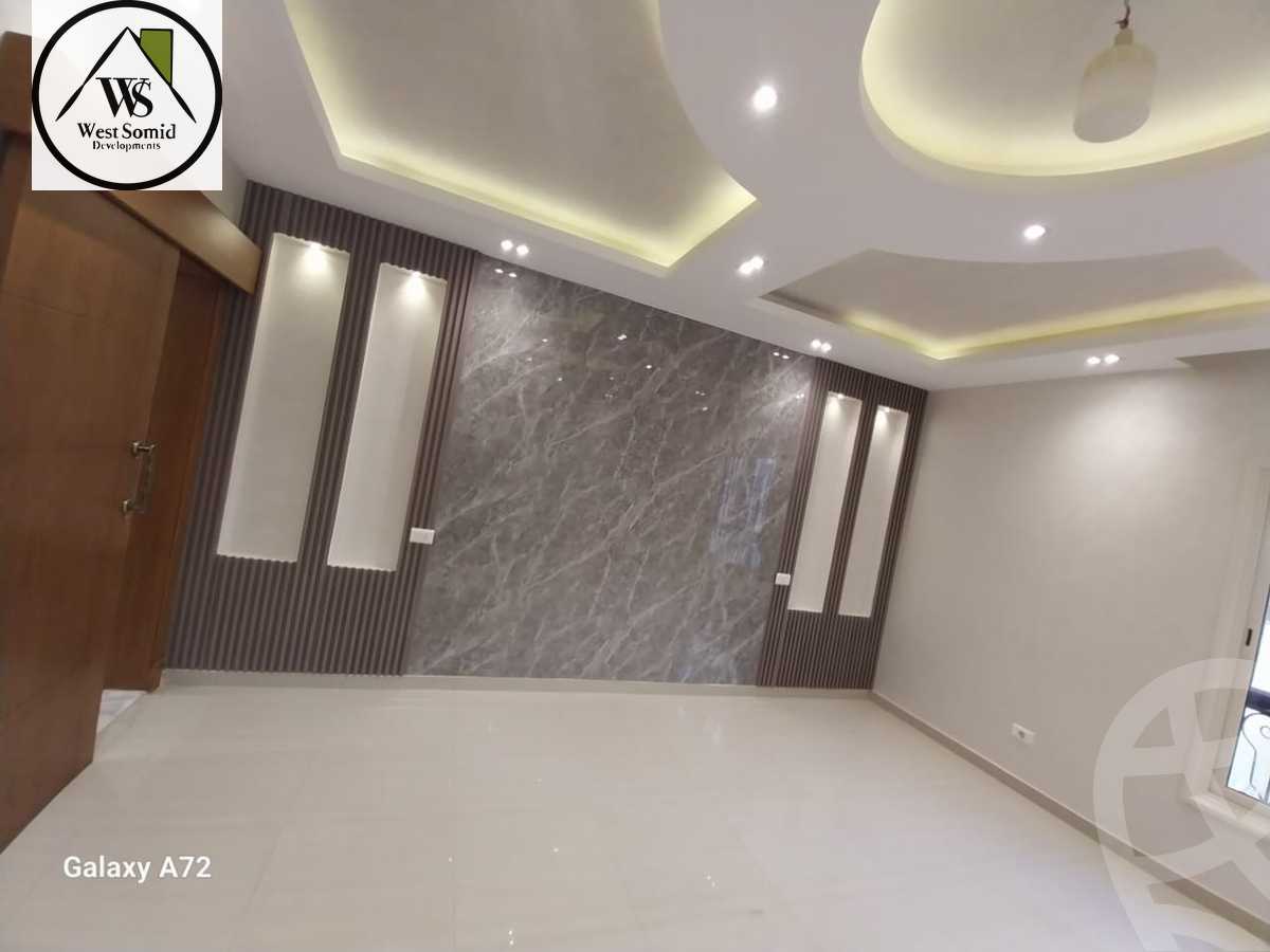 https://aqarmap.com.eg/ar/listing/4287332-for-sale-cairo-6th-of-october-featured-neighborhood-sixth-touristic-village-sameh-gado-st