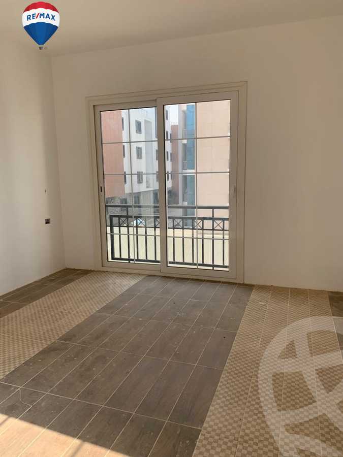 https://aqarmap.com.eg/ar/listing/3765400-for-sale-cairo-new-cairo-compounds-cairo-new-cairo-compounds-regents-park