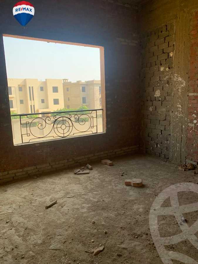 https://aqarmap.com.eg/en/listing/3767128-for-sale-cairo-new-cairo-compounds-kattameya-gardens