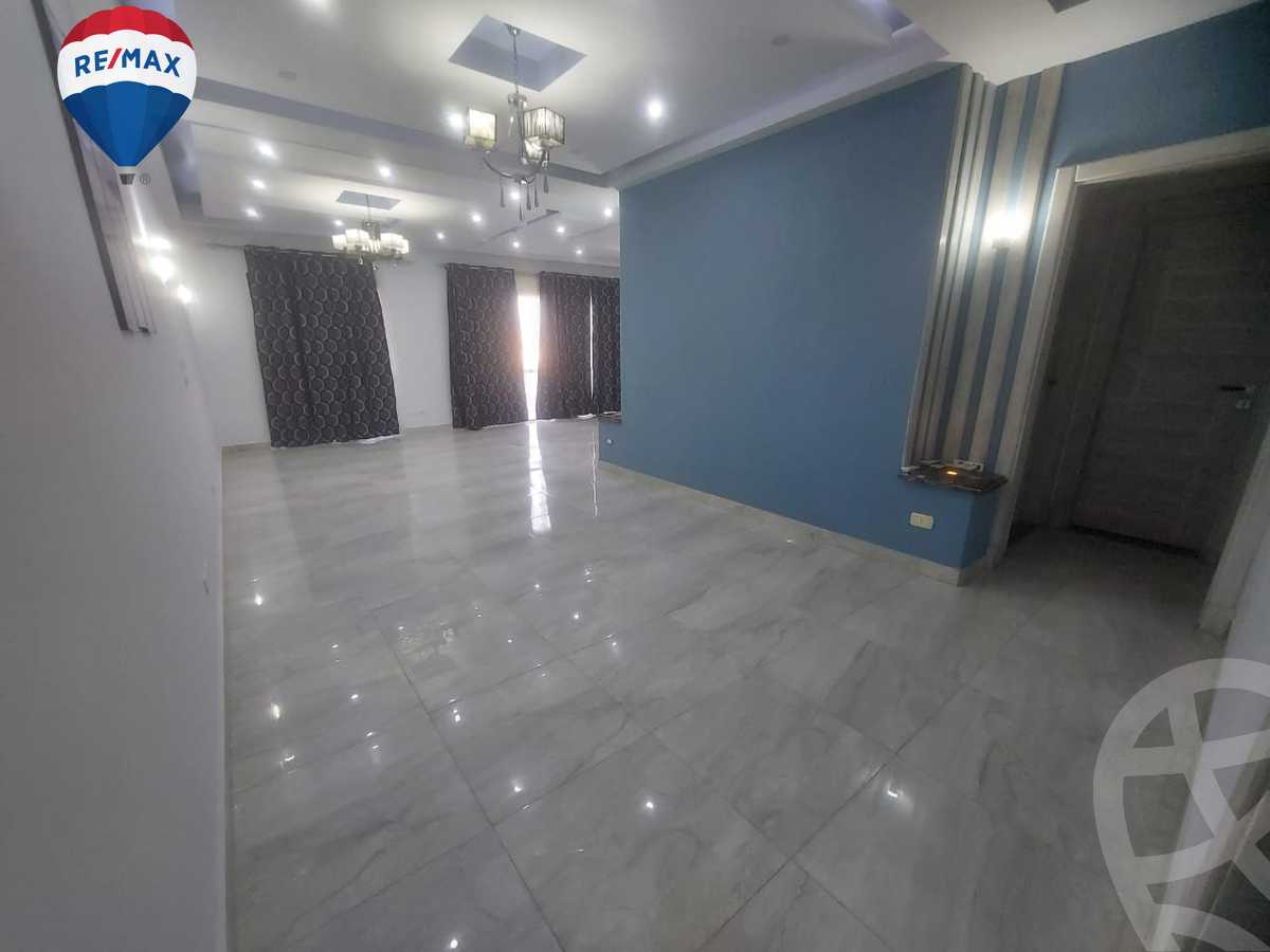 https://aqarmap.com.eg/ar/listing/3796125-for-rent-cairo-el-sheikh-zayed-city-compounds-kmbwnd-wyst-twn-swdyk