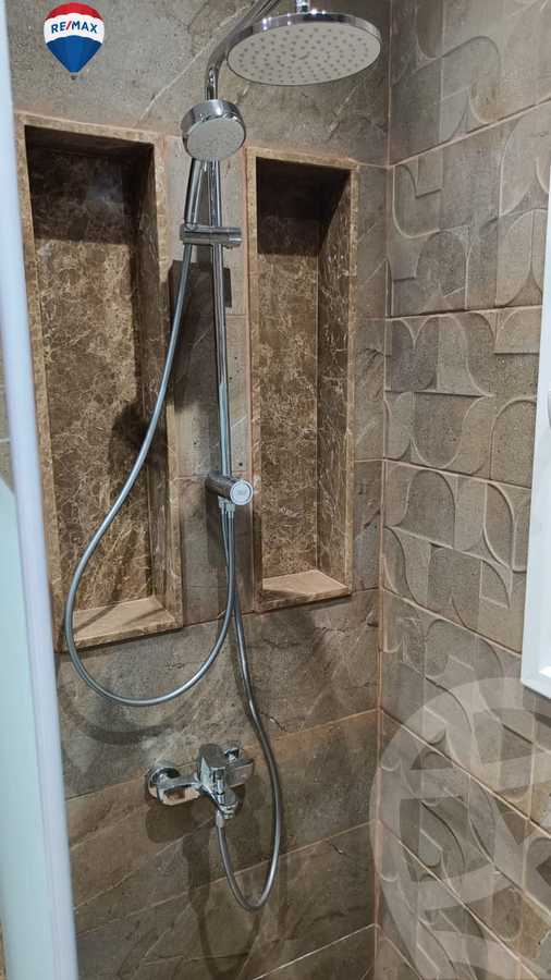 https://aqarmap.com.eg/ar/listing/3804747-for-rent-cairo-new-cairo-compounds-cairo-new-cairo-compounds-regents-park