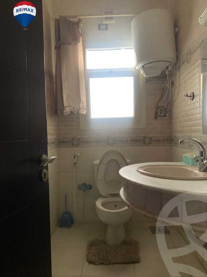 https://aqarmap.com.eg/ar/listing/3820327-for-rent-cairo-new-cairo-compounds-kmbwnd-dh-fyldj-blm-hylz