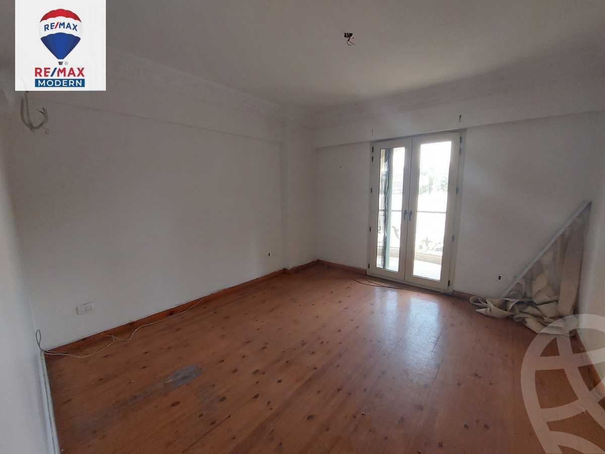 https://aqarmap.com.eg/en/listing/4015229-for-rent-alexandria-smouha-street-4
