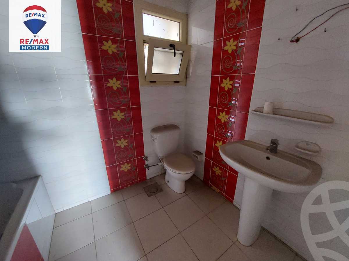 https://aqarmap.com.eg/en/listing/4015229-for-rent-alexandria-smouha-street-4