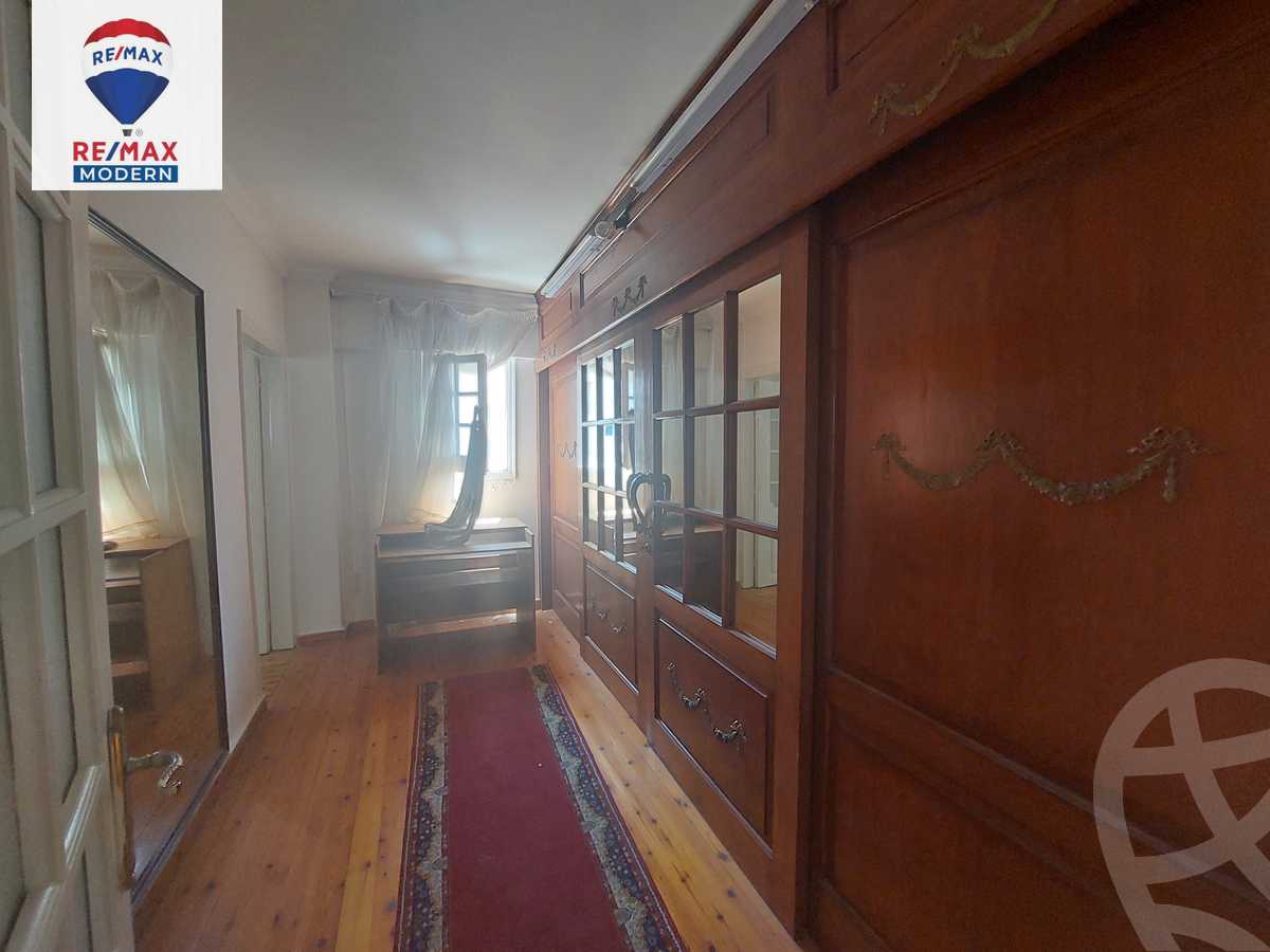 https://aqarmap.com.eg/en/listing/4082512-for-sale-alexandria-sporting-shr-bwr-s-yd