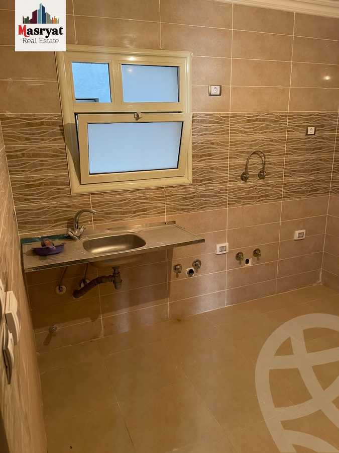 https://aqarmap.com.eg/en/listing/4036682-for-sale-cairo-new-cairo-compounds-mena-residence