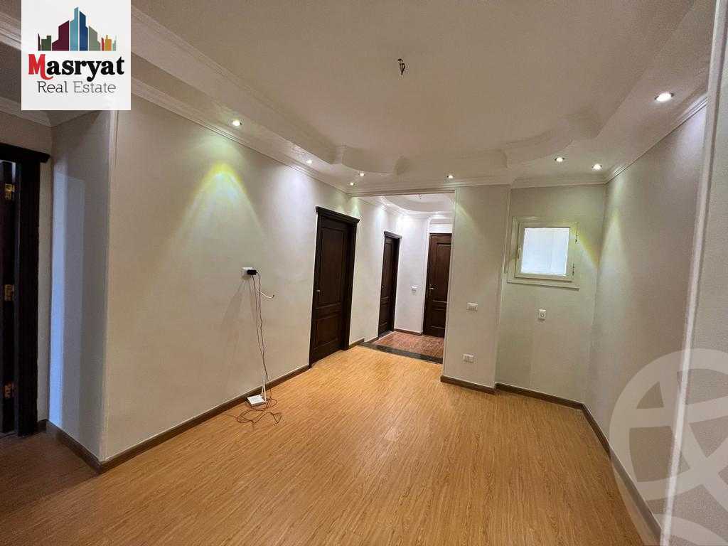 https://aqarmap.com.eg/en/listing/4095109-for-sale-cairo-new-cairo-sharq-el-akadamiya-al-tahrir-st