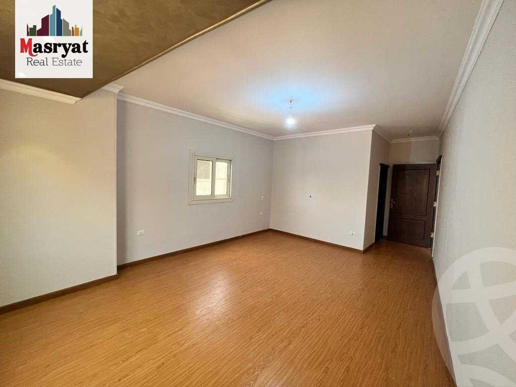 https://aqarmap.com.eg/en/listing/4095109-for-sale-cairo-new-cairo-sharq-el-akadamiya-al-tahrir-st