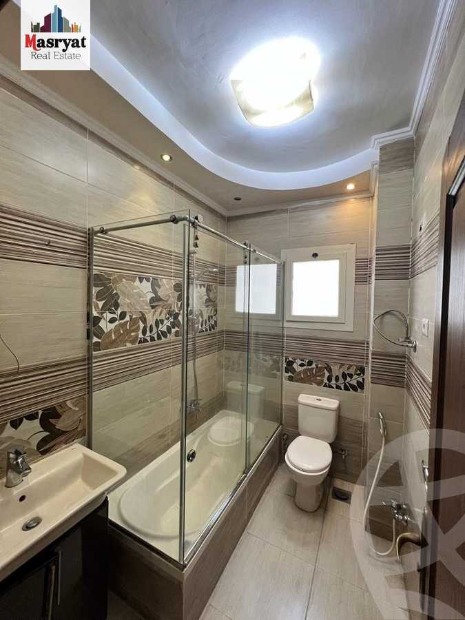 https://aqarmap.com.eg/en/listing/4095109-for-sale-cairo-new-cairo-sharq-el-akadamiya-al-tahrir-st