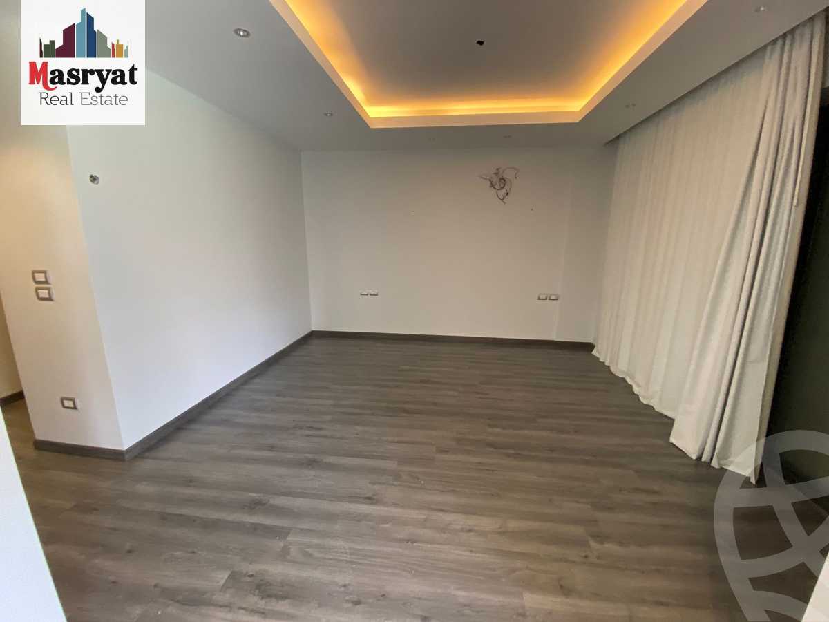 https://aqarmap.com.eg/en/listing/4131761-for-sale-cairo-new-cairo-compounds-lakeview-residence