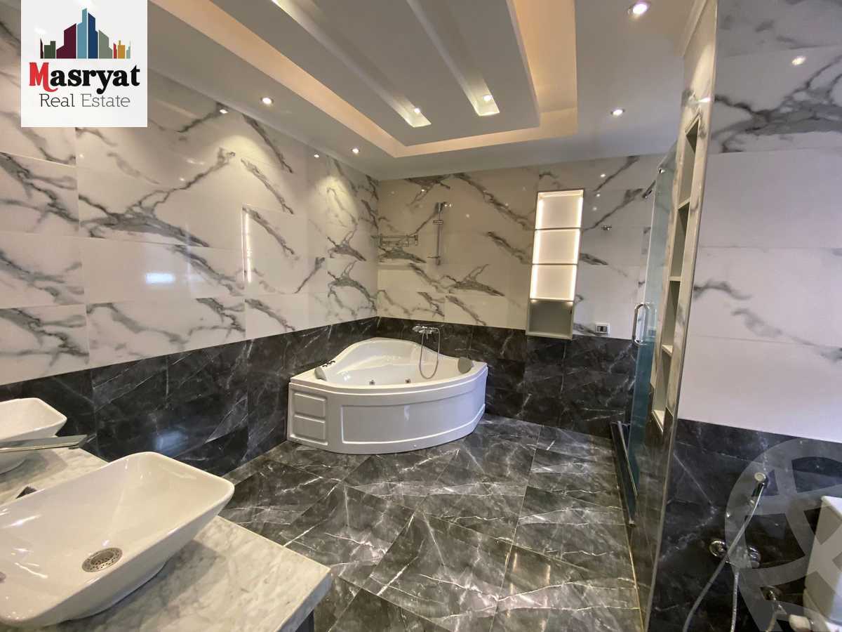 https://aqarmap.com.eg/en/listing/4131761-for-sale-cairo-new-cairo-compounds-lakeview-residence