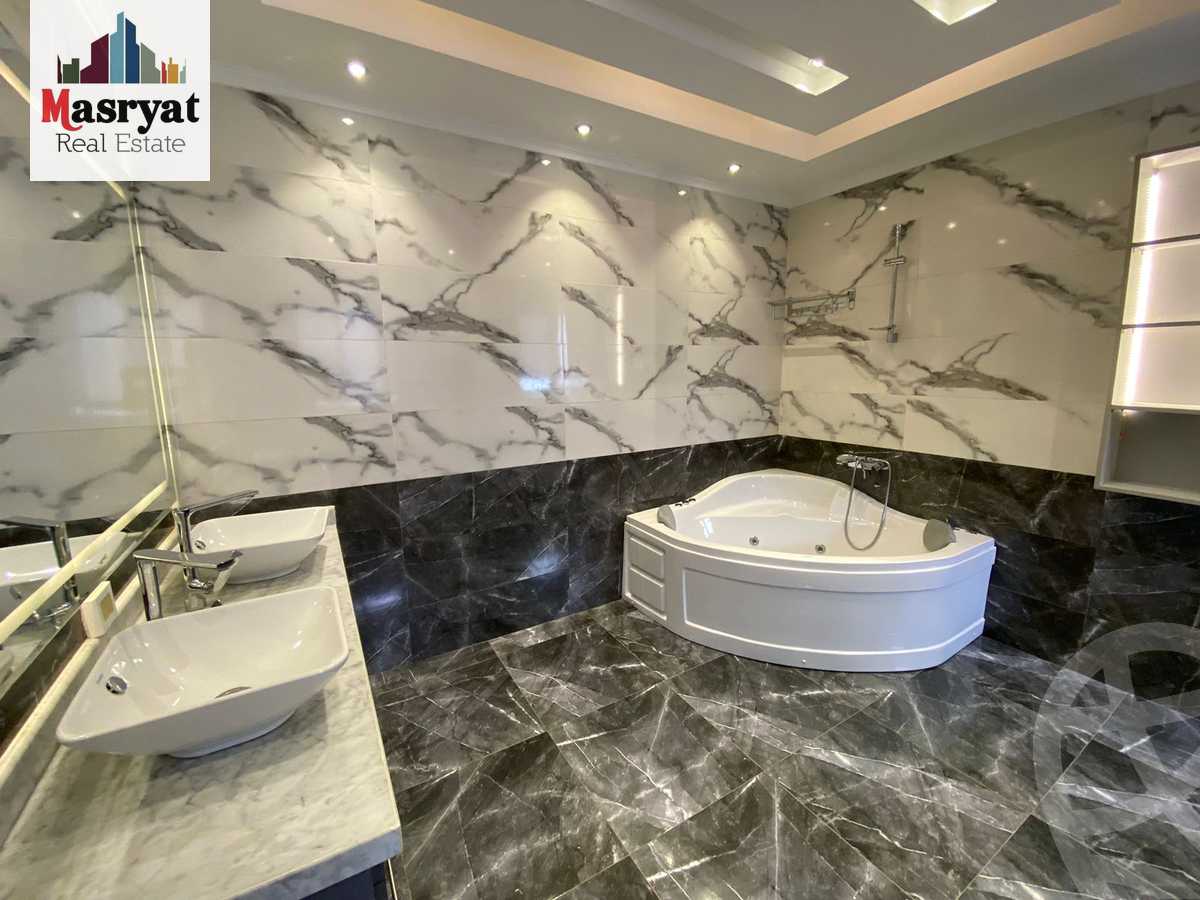 https://aqarmap.com.eg/en/listing/4131761-for-sale-cairo-new-cairo-compounds-lakeview-residence