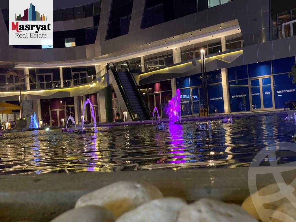 https://aqarmap.com.eg/ar/listing/4133518-for-sale-cairo-new-cairo-lrhb-city-malls-and-markets