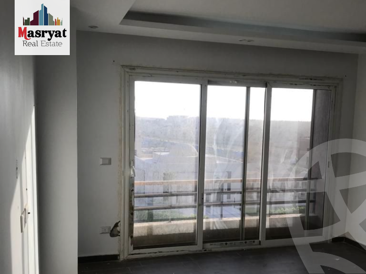 https://aqarmap.com.eg/ar/listing/4195513-for-rent-cairo-new-cairo-compounds-the-square