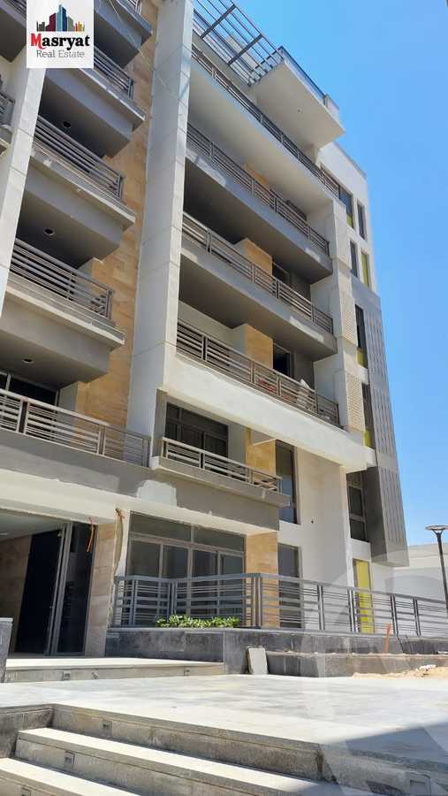 https://aqarmap.com.eg/en/listing/4314505-for-sale-cairo-new-cairo-compounds-dh-ykwn-ryzdns-styl-hwm