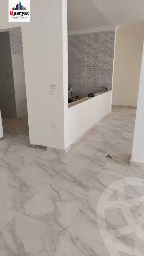 https://aqarmap.com.eg/ar/listing/4371331-for-sale-cairo-new-cairo-compounds-dh-ykwn-ryzdns-styl-hwm