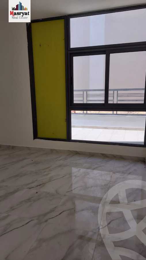 https://aqarmap.com.eg/ar/listing/4371331-for-sale-cairo-new-cairo-compounds-dh-ykwn-ryzdns-styl-hwm