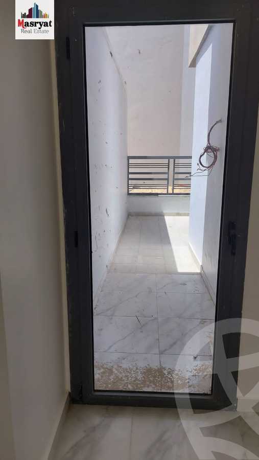 https://aqarmap.com.eg/ar/listing/4371331-for-sale-cairo-new-cairo-compounds-dh-ykwn-ryzdns-styl-hwm