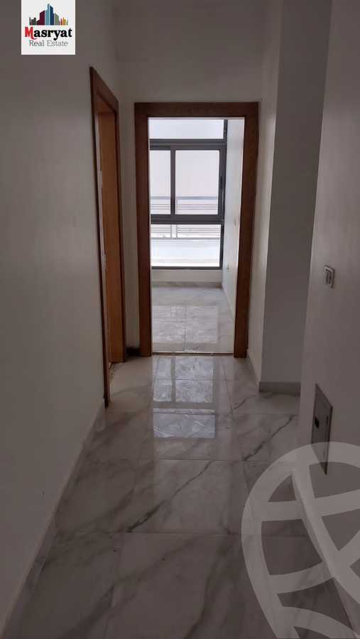 https://aqarmap.com.eg/ar/listing/4371331-for-sale-cairo-new-cairo-compounds-dh-ykwn-ryzdns-styl-hwm