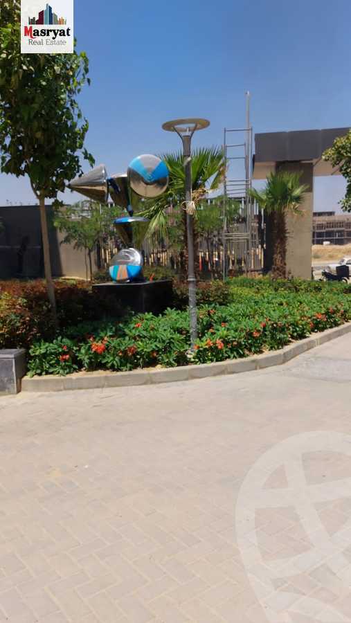 https://aqarmap.com.eg/ar/listing/4371331-for-sale-cairo-new-cairo-compounds-dh-ykwn-ryzdns-styl-hwm