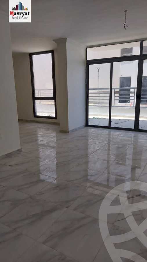 https://aqarmap.com.eg/ar/listing/4371331-for-sale-cairo-new-cairo-compounds-dh-ykwn-ryzdns-styl-hwm
