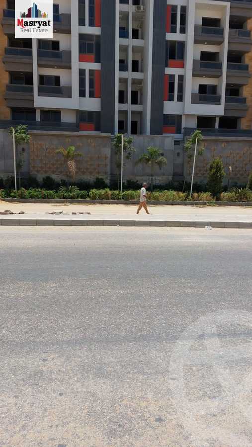 https://aqarmap.com.eg/ar/listing/4371331-for-sale-cairo-new-cairo-compounds-dh-ykwn-ryzdns-styl-hwm