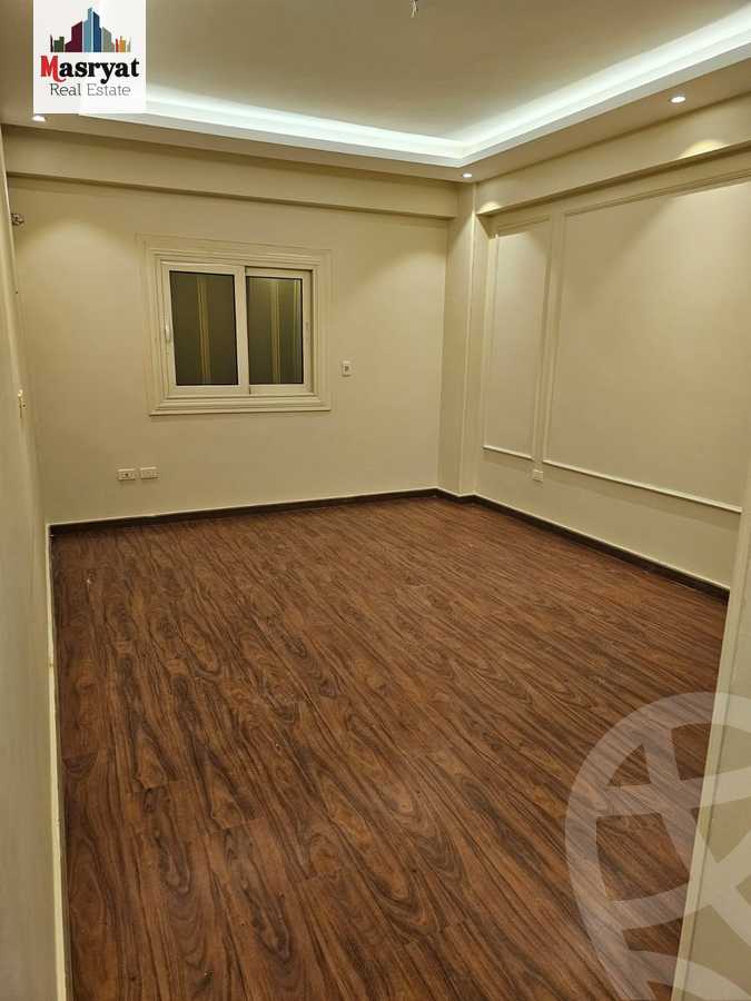 https://aqarmap.com.eg/ar/listing/4722603-for-rent-cairo-new-cairo-el-banafsg