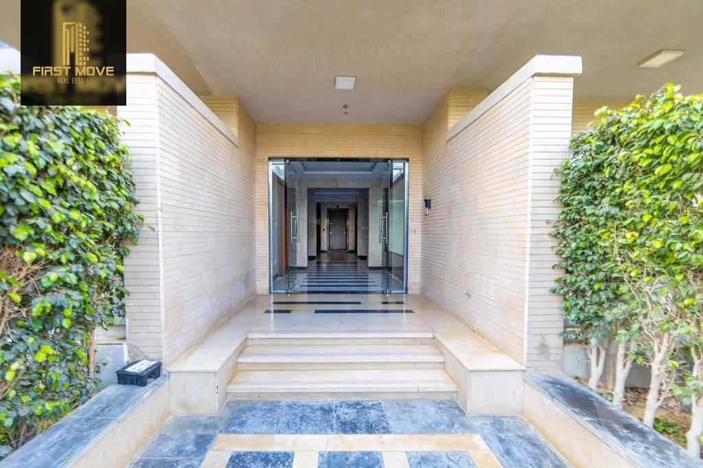 https://aqarmap.com.eg/en/listing/5728587-for-sale-cairo-new-cairo-compounds-galleria-moon-valley