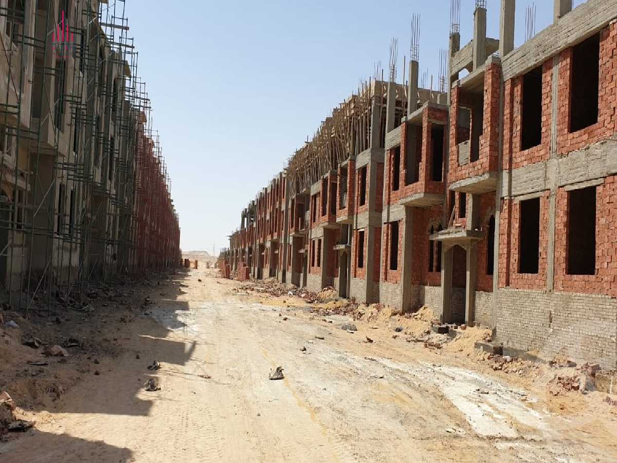 https://aqarmap.com.eg/en/listing/4157620-for-sale-ain-elsokhna-resorts-lsyryn-blm-bytsh