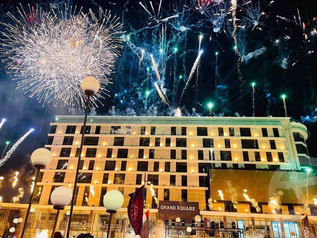 https://aqarmap.com.eg/en/listing/4061576-for-sale-cairo-new-administrative-capital-the-governmental-district-jrnd-skwyr-mwl-byrmydz-llttwyr
